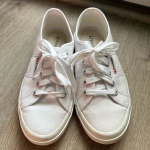 White Superga Women’s Sneakers size 7.5